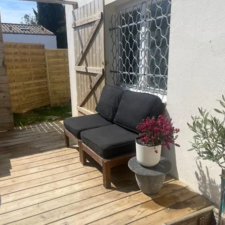 בית אירוח La Parenthese *